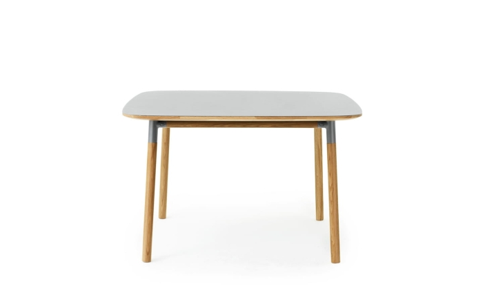 602829_Form-Table_120x120cm_GreyOak_1.jpg