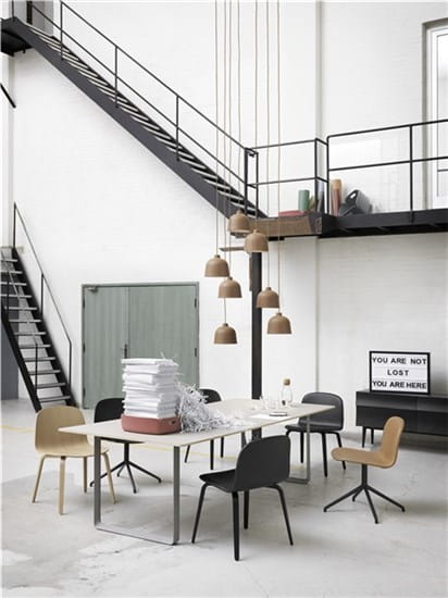 MUUTO krzesło VISU WIDE WOOD dąb