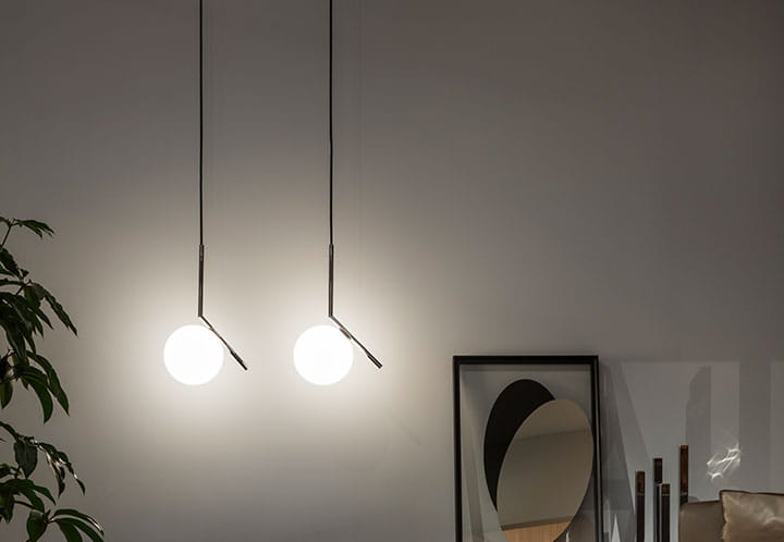 ic-suspension-1-anastassiades-flos-F31750-product-life-03-720X498.jpg