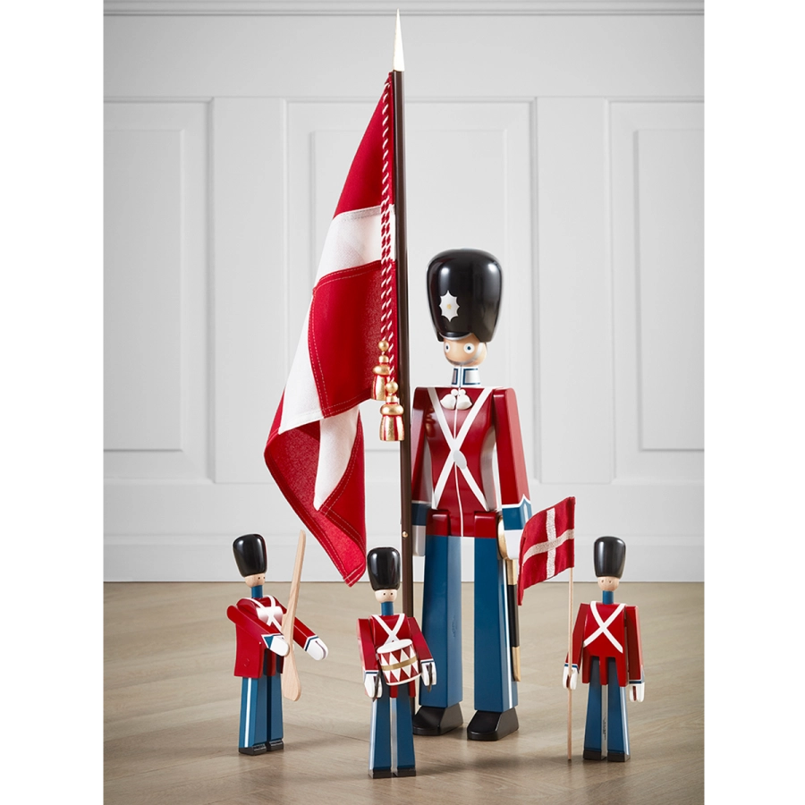 standard-bearer-medium-red-blue-white--1500x1500-4.png