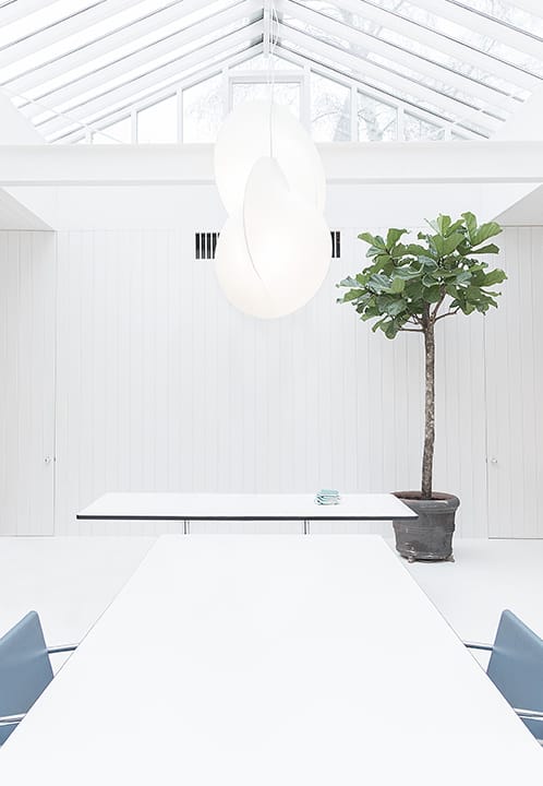 Overlap-S1-anastassiades-flos-F4633009-product-life-04-498x720-2.jpg