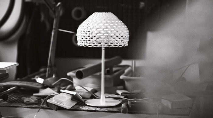 FLOS lampa stołowa TATOU T1