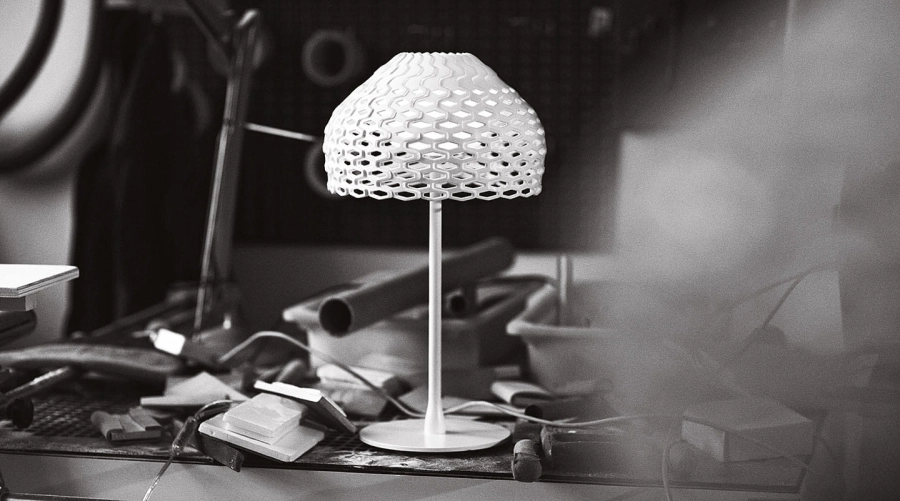 FLOS lampa stołowa TATOU T1