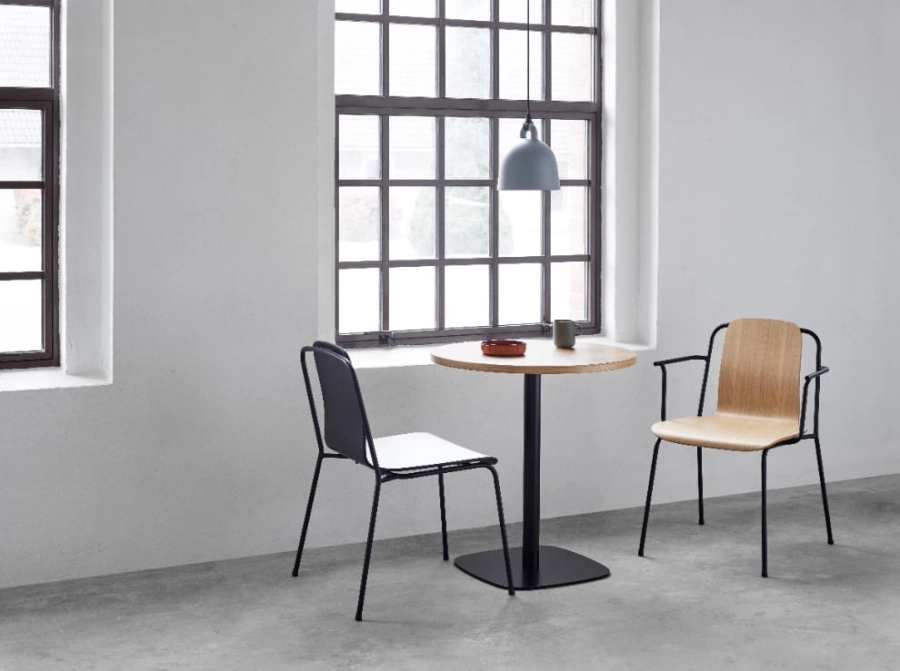 NORMANN COPENHAGEN krzesło z podłokietnikami STUDIO