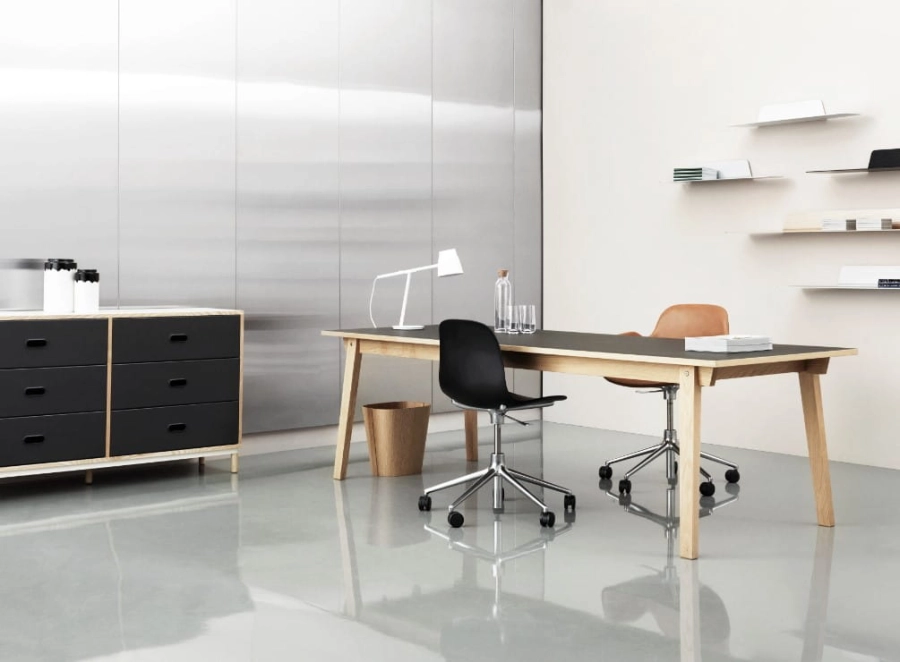 NORMANN COPENHAGEN FORM SWIVEL