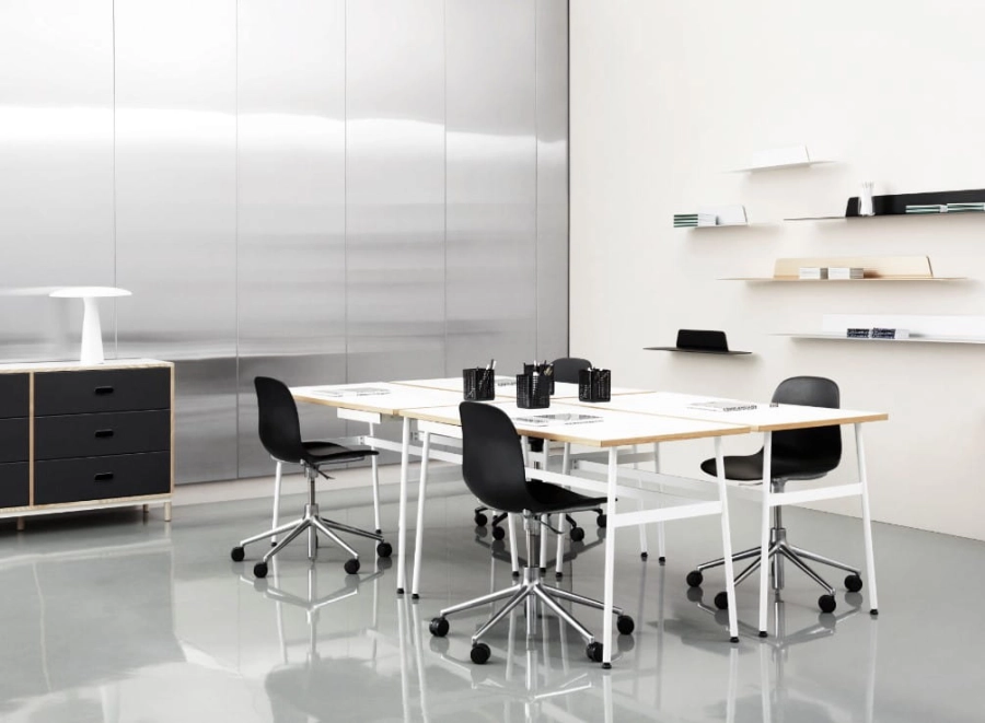NORMANN COPENHAGEN FORM SWIVEL