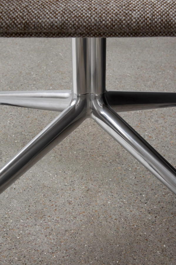 MENU-Harbour Chair-Swivel Base-4.jpg