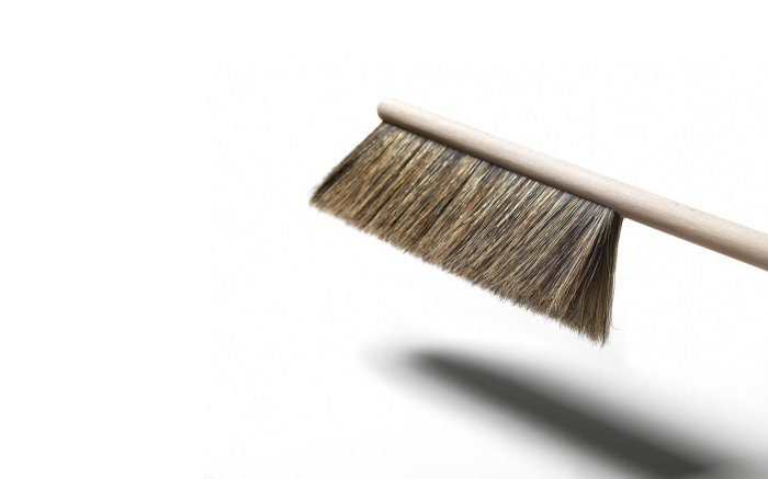 nowoczesna szczotkaNORMANN COPENHAGEN zmiotka i szufelka DUSTPAN czarna