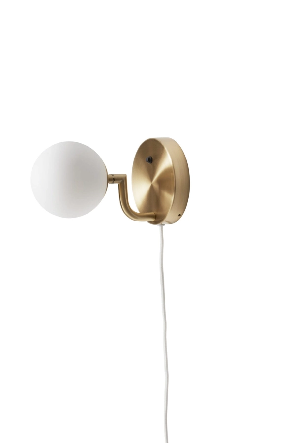 513218_mobil_12_wall_lamp_brass_high_res_1-1280x1920.jpg