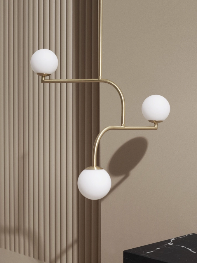 510138_mobil_70_pendant_lamp_brass_high_res_4.2-1440x1920.jpg