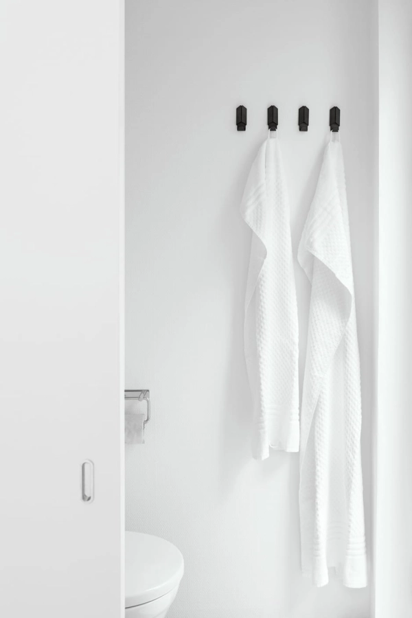 Loevtag Hotel 2019_Volet Hook.jpg