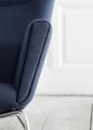 CARL HANSEN & SØN fotel tapicerowany CH445 detale
