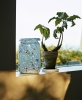 Splash Vase Roll Neck M white dot.jpg