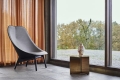 Uchiwa Front uph Steelcut Trio 124 Back uph leather Sierra SI1001_Slit Table brass_Jessica Hans Vase miro.jpg