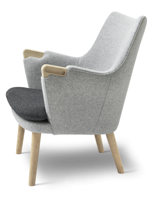 CARL HANSEN & SØN fotel tapicerowany CH71 różne kolory