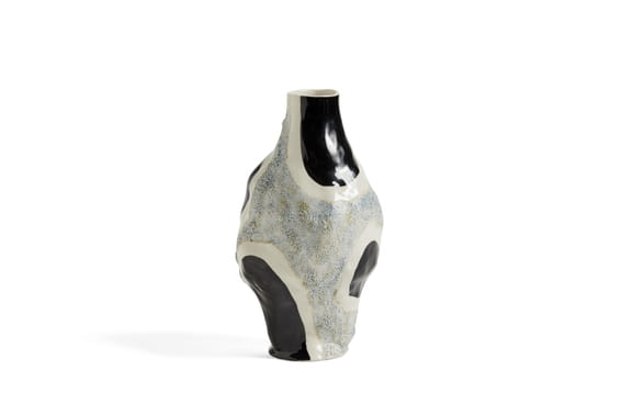 507412_Jessica Hans Vase Glossy Cow 01.jpg