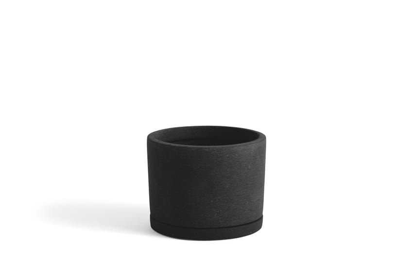 507982_Plant Pot with Saucer L black.jpg