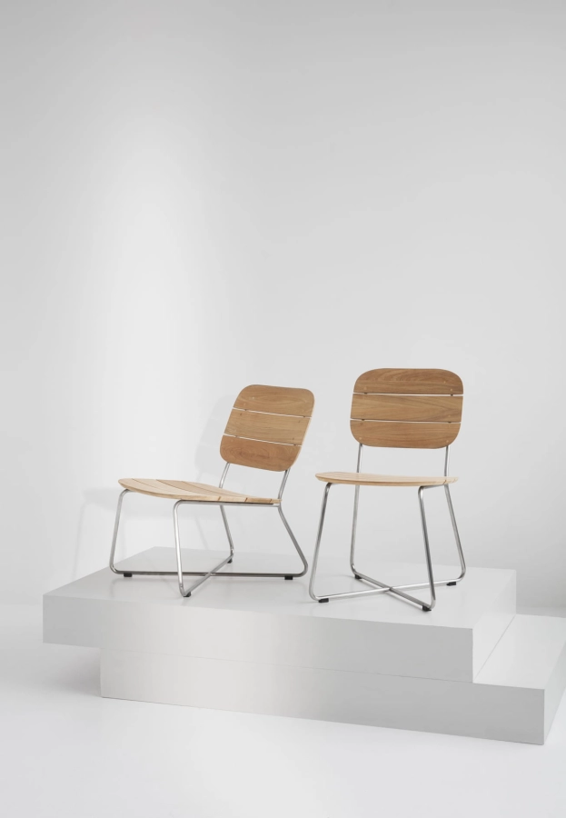 1420070_1420074_Lilium_Lounge_Chair_and_Chair_M.jpg