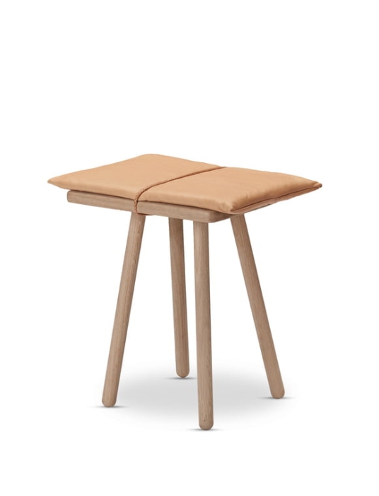 1930337_Georg_Jubilee_Stool.jpg