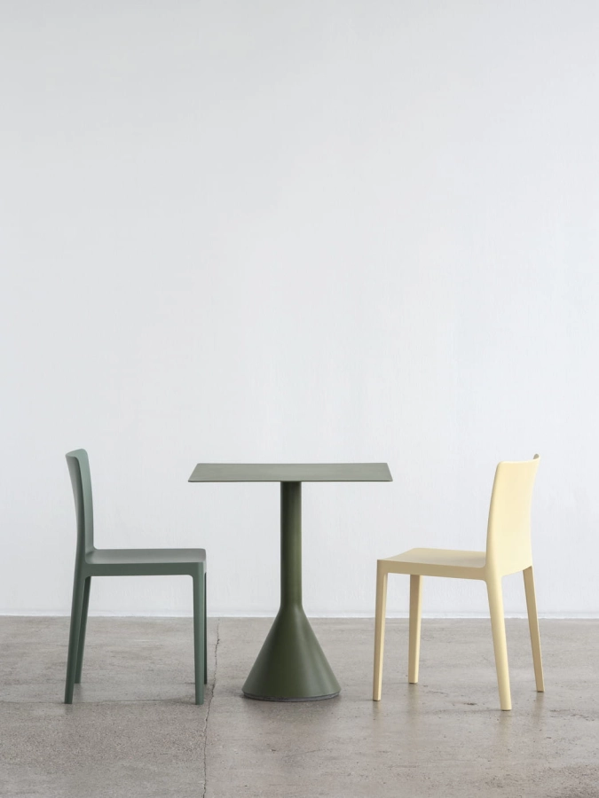 Elementaire Chair smoky green light yellow_Palissade Cone Table olive.jpg