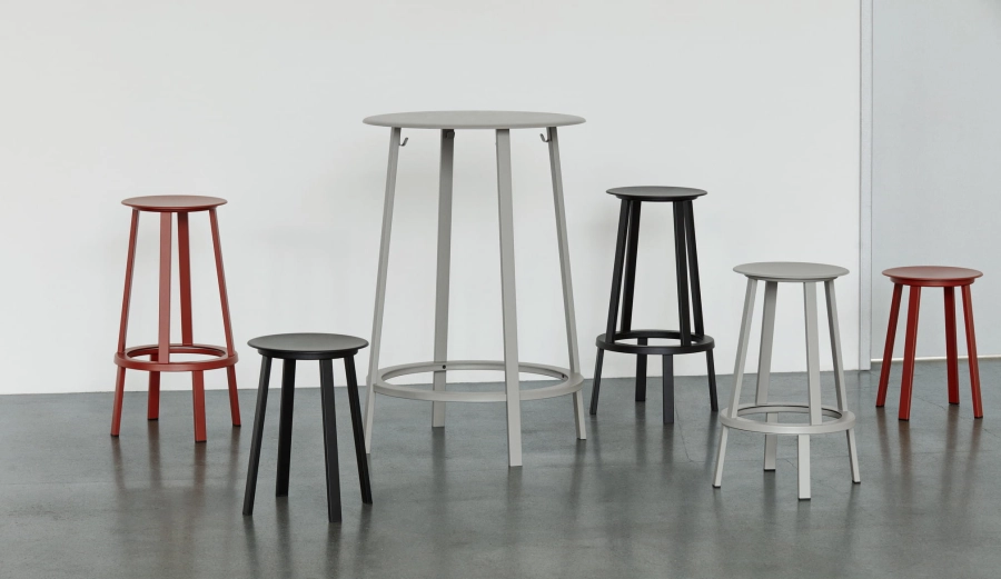 Revolver Family 02.jpg