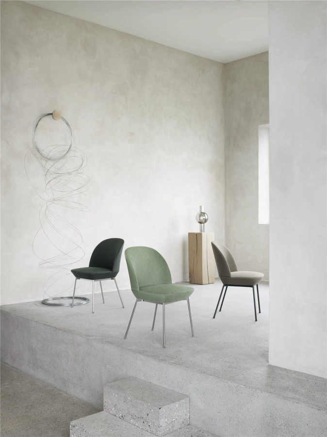 Oslo-side-chair-twill-weave-990-chrome-still-951-chrome-rohleder-ocean-52-anthracie-black-Muuto-org.jpg