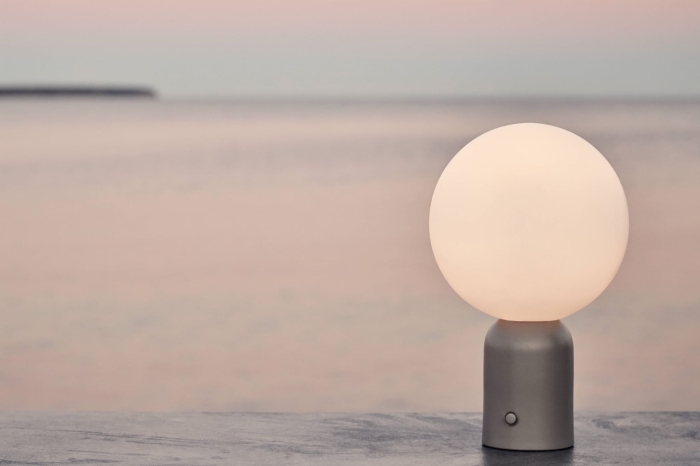 lampa outdoorowa do ogrodu