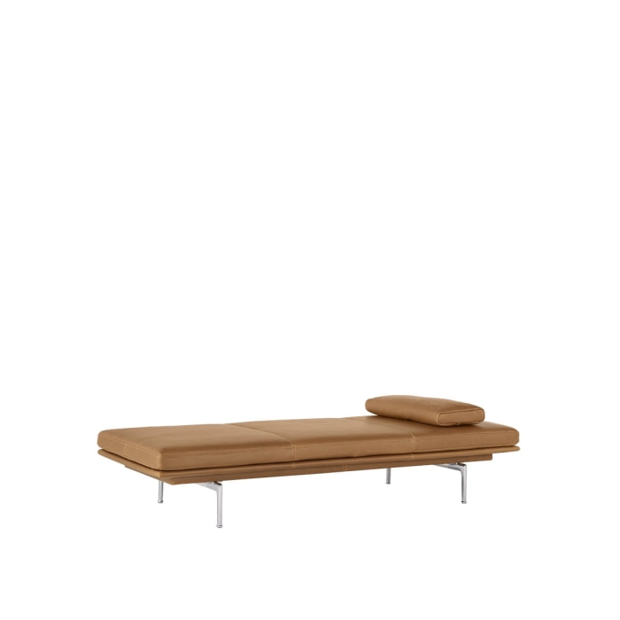 Outline-daybed-refine-cognac-leather-aluminum-detail-2-Muuto-5000x5000.jpg