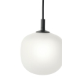 Rime-pendant-12-black-detail-Muuto-5000x6667.jpg