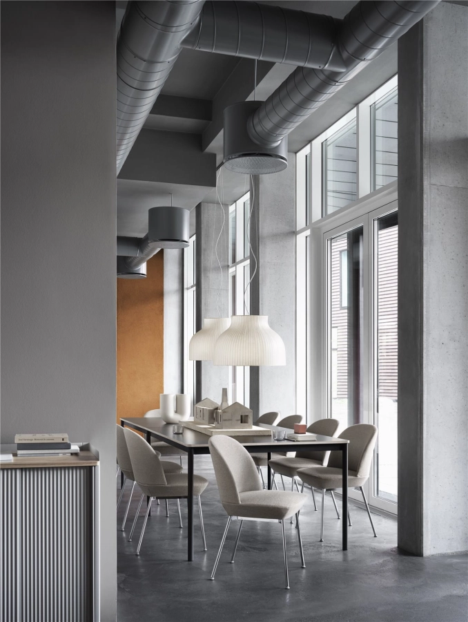 oslo-side-chair-ocean-32-chrome-base-table-black-plywood-strand-pendant-lamp-enfold-sideboard-muuto-org.jpg