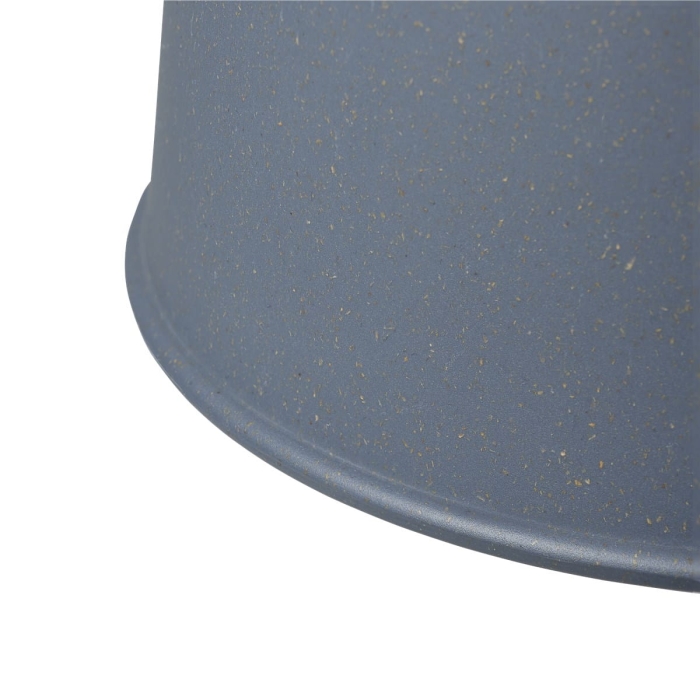 Grain-pendent-lamp-blue-grey-detail-Muuto-5000x5000-hi-res.jpg