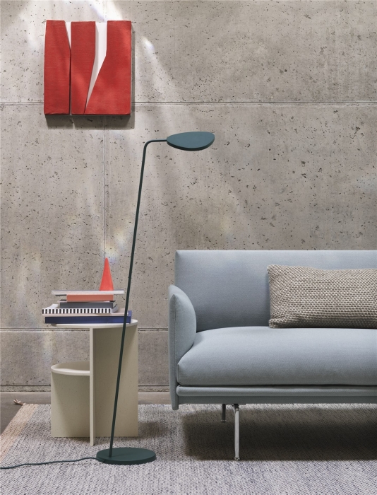 leaf-floor-lamp-dark-green-halves-side-table-outline-sofa-steelcut-trio-713-twine-cushion-ply-rug-muuto-org.jpg