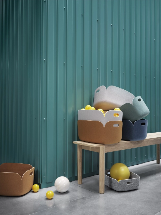 restore-basket-burnt-orange-sand-blue-grey-dusty-green-grey-melange-linear-wood-bench-170x34-muuto-org.jpg