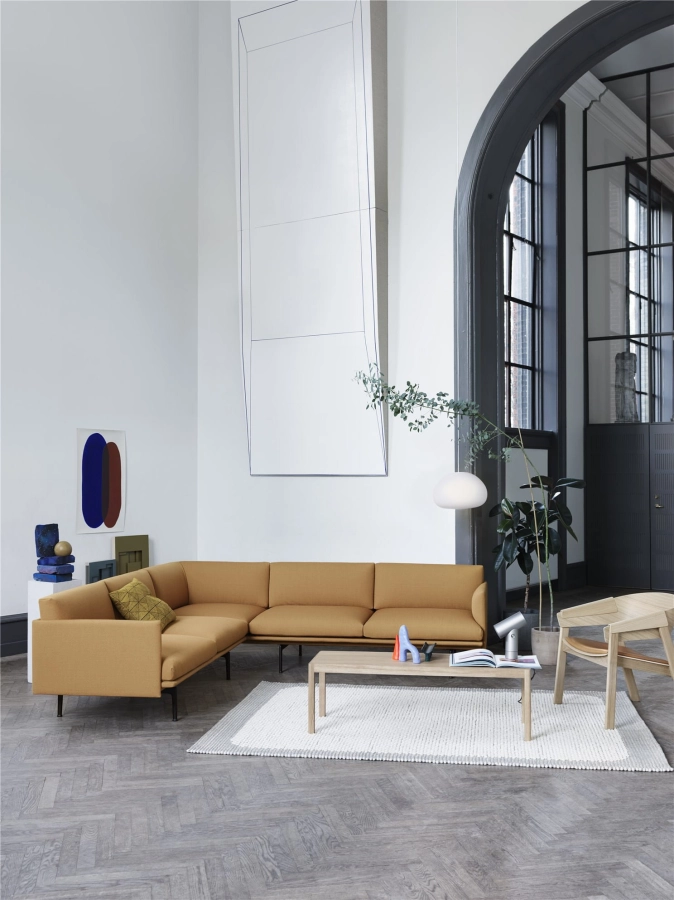 Outline-Corner-Vidar-472-Pebble-Workshop-Table-Cover-lounge-Fluid-Beam-Muuto-Org.jpg