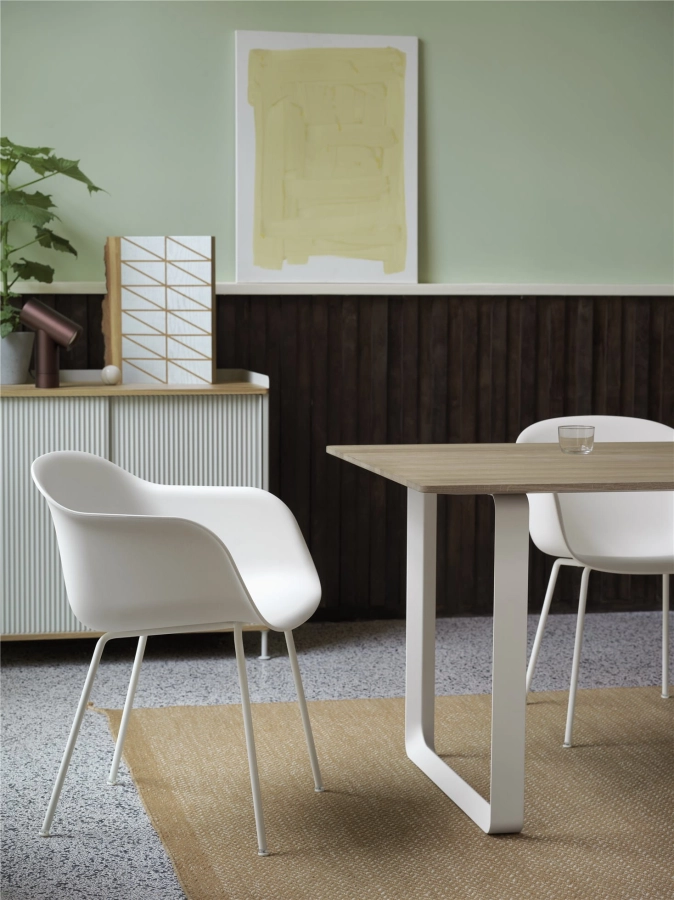 Fiber-armchair-tube-white-70-70-solid-oak-ply-rug-burnt-orange-enfold-grey-beam-muuto-org.jpg