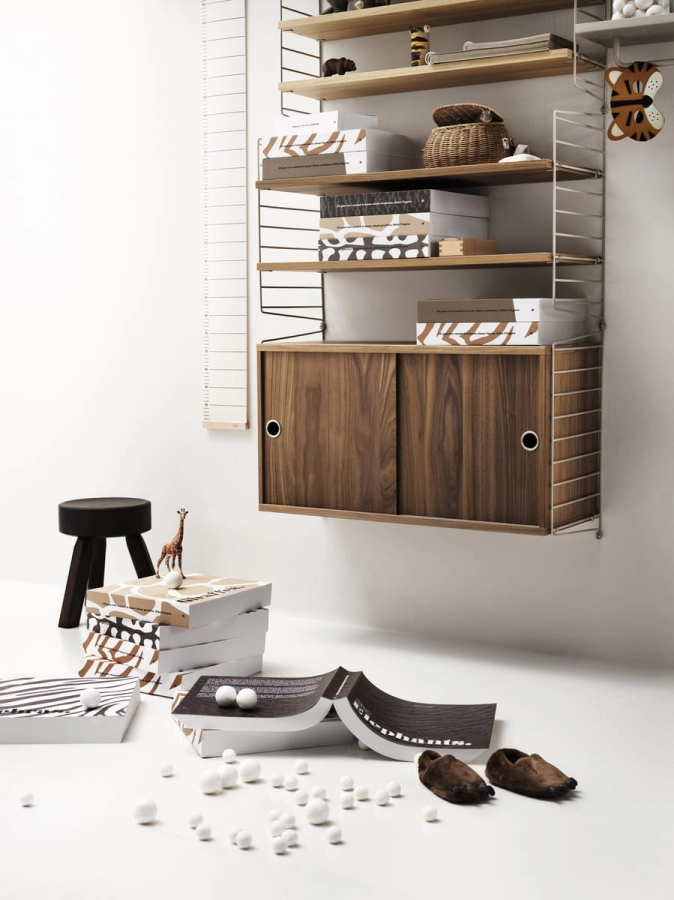 inspiration-string-system-pocket-kidsroom-walnut-ash-beige-white_portrait_large.jpg