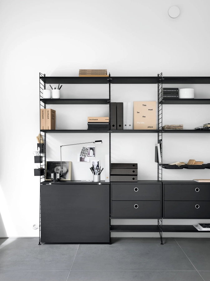 workspace-string-3-171005-0239-1_portrait.jpg