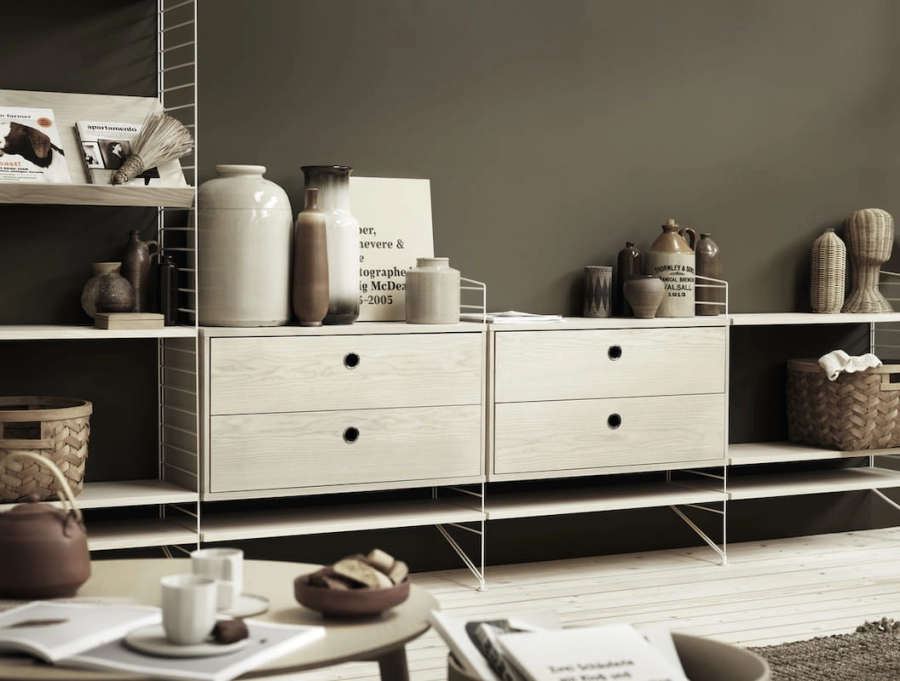 string-system-livingroom-chest-ash-closeup_landscape_large.jpg