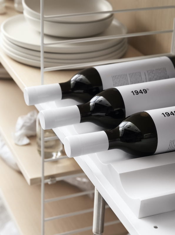inspiration-string-system-kitchen-bottle-tray-white-ash_portrait_large.jpg