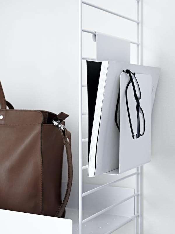 string-system-string-plus-magazineholder-closeup_portrait_large.jpg