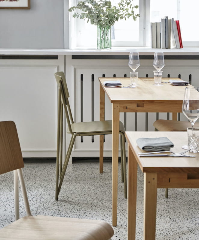 Petit Standard clay stained oak veneer seat and back clay powder coated steel base.jpg