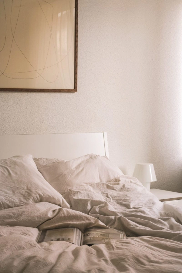 Bycdesign_Studio_Mid_08_Lifestyle_Low_Res-800x1200.jpg