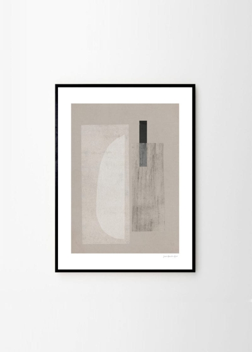 Julia_Hallström_Hjort_Carrarra_Frame_Black_Oak_Low_Res-800x1120.jpg