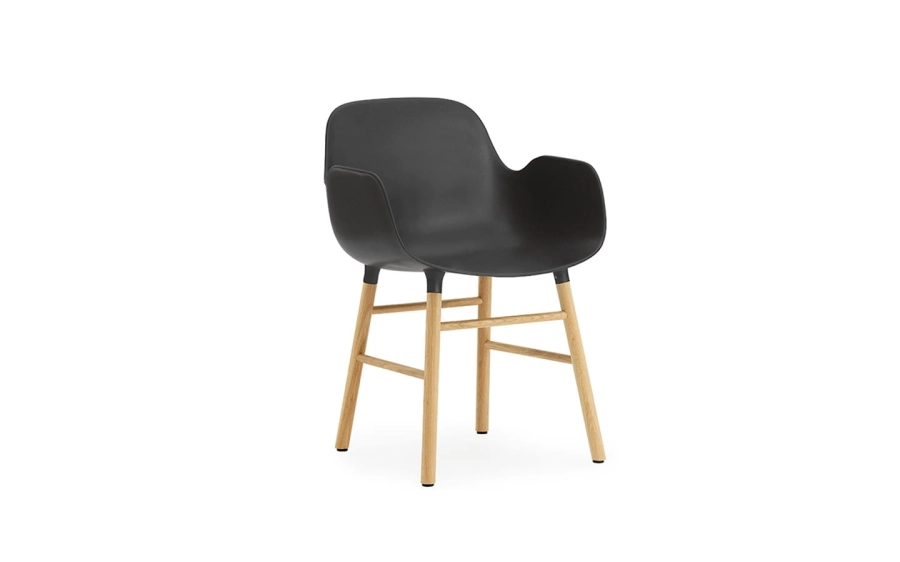 NORMANN COPENHAGEN krzesło z podłokietnikami FORM WOOD dąb/czarne