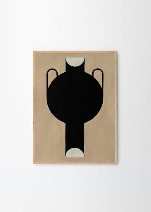 Studio_Paradissi_Silhouette_Of_A_Vase_07_Frame_Oak_Low_Res-800x1120.jpg