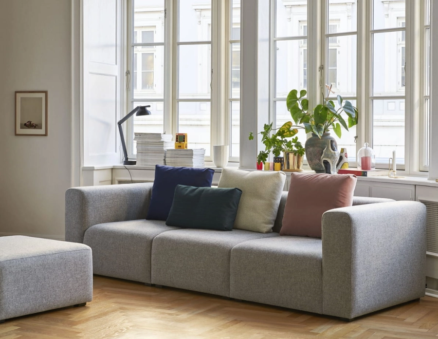 Mags Sofa hallingdal 130_Mags Cushion_PC double arm w. table base.jpg