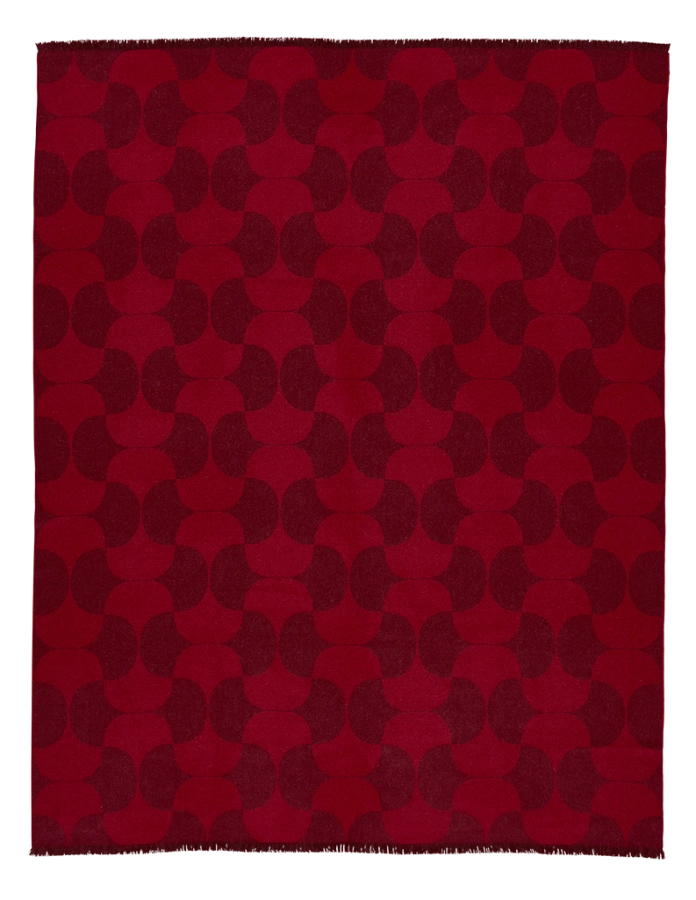 VERPAN_Polette throw -  burgundy - LR.png