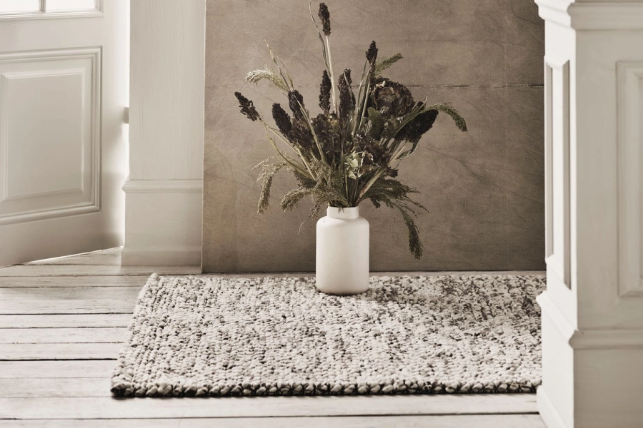 orb-forma-loop-rug.jpg