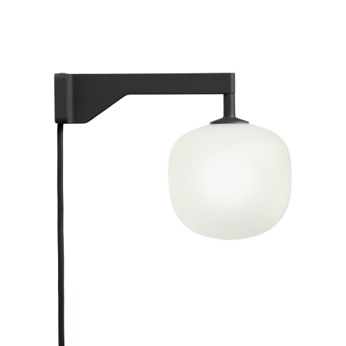 MUUTO lampa boczna RIME czarna