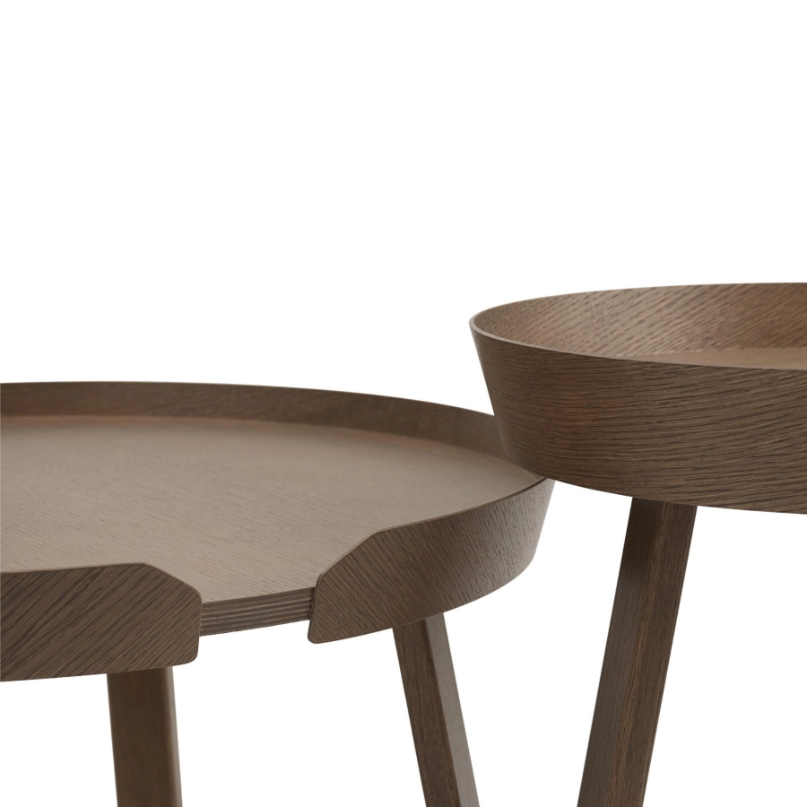 Around-coffee-table-stained-dark-brown-detail-Muuto-5000x5000-hi-res_(150).jpg